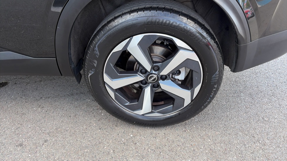 Nissan Qashqai 1.5 E-Power Acenta Premium 5dr Auto Hybrid Hatchback - Image 43