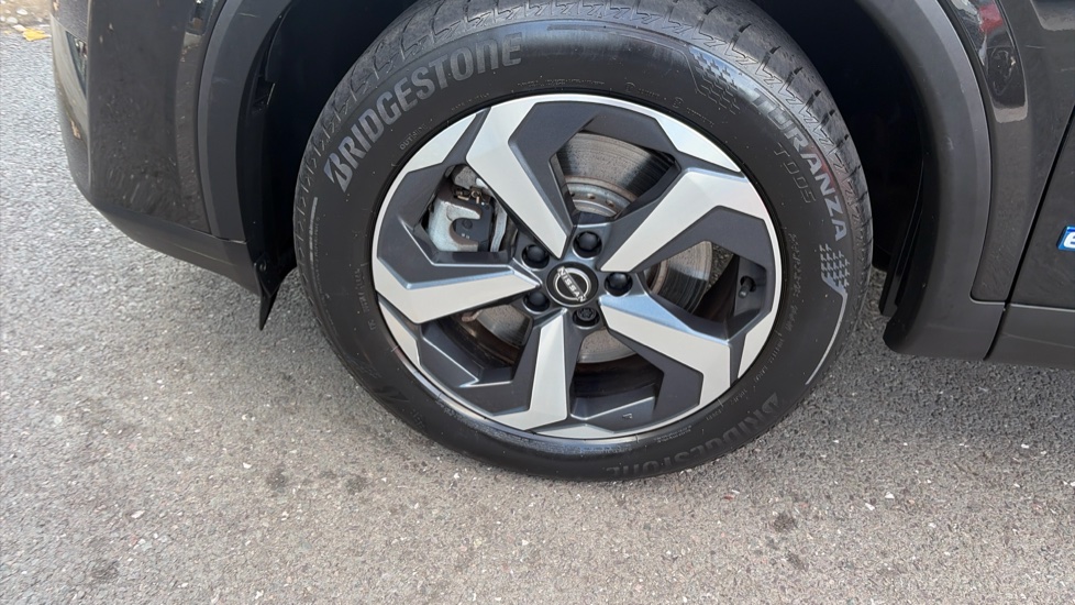 Nissan Qashqai 1.5 E-Power Acenta Premium 5dr Auto Hybrid Hatchback - Image 44
