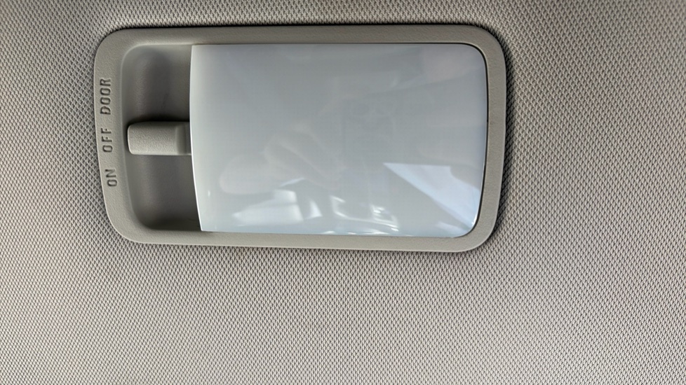 Nissan LEAF 110kW Tekna 39kWh 5dr Auto Electric Hatchback - Image 46