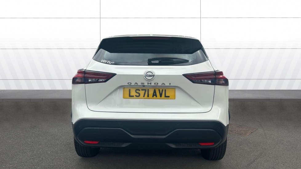 Nissan Qashqai 1.3 DiG-T MH 158 Acenta Premium 5dr Xtronic Petrol Hatchback - Image 6