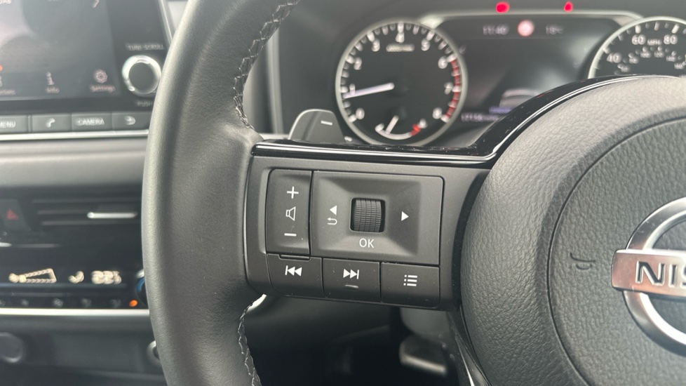 Nissan Qashqai 1.3 DiG-T MH 158 Acenta Premium 5dr Xtronic Petrol Hatchback - Image 38