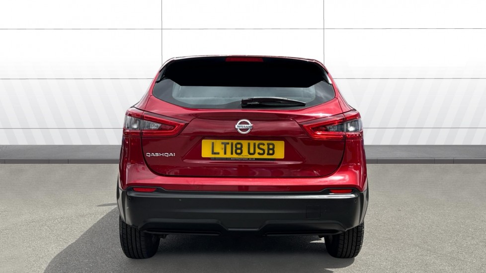 Nissan Qashqai 1.2 DiG-T Acenta 5dr Petrol Hatchback - Image 6