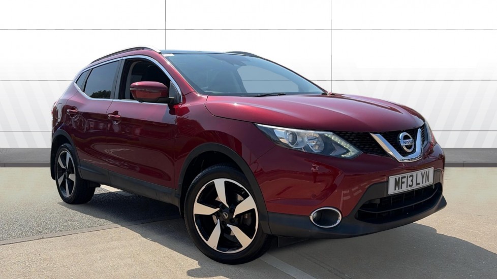 Nissan Qashqai 1.5 dCi N-Connecta 5dr Diesel Hatchback - Image 1