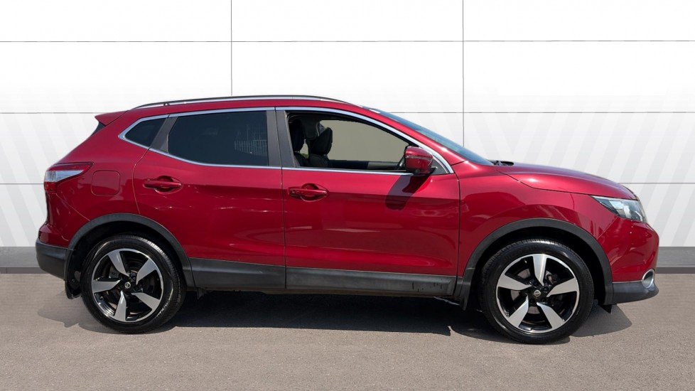 Nissan Qashqai 1.5 dCi N-Connecta 5dr Diesel Hatchback - Image 5