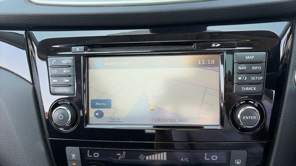 Nissan Qashqai 1.5 dCi N-Connecta 5dr Diesel Hatchback - Image 12