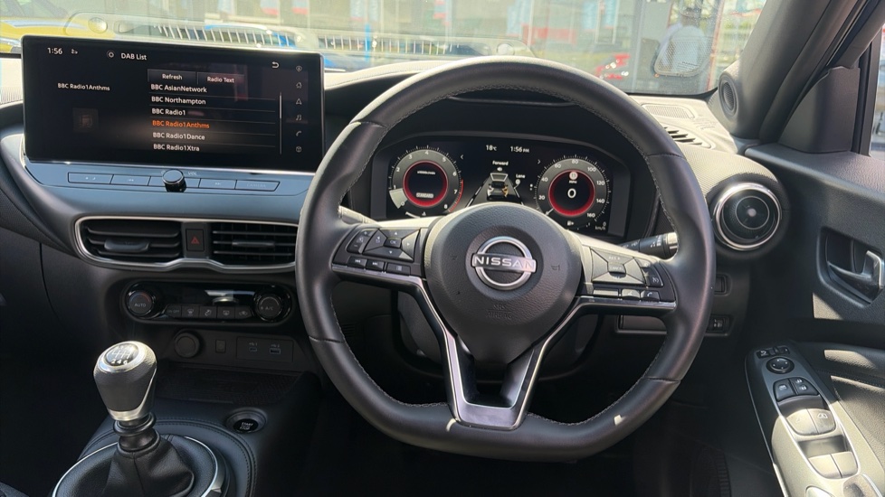 Nissan Juke 1.0 DiG-T N-Connecta 5dr Petrol Hatchback - Image 10
