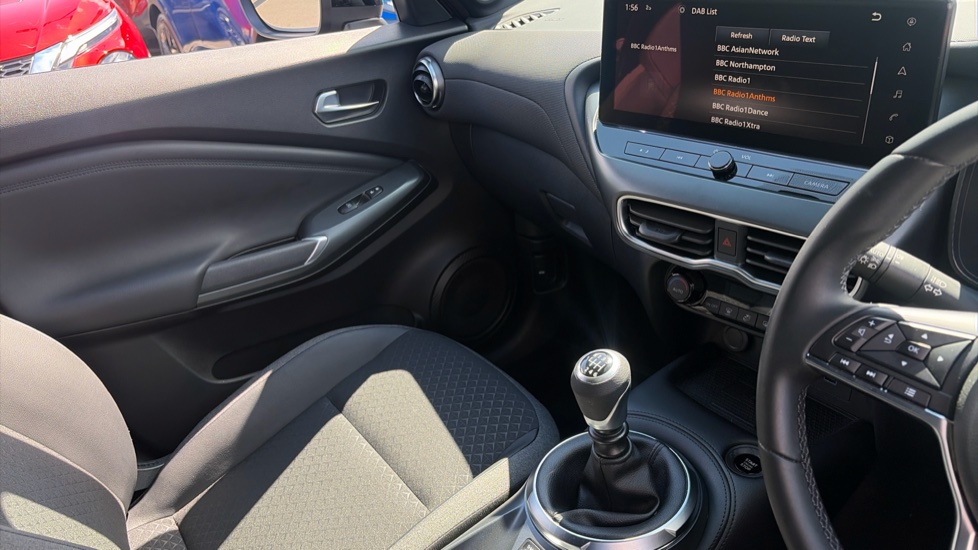Nissan Juke 1.0 DiG-T N-Connecta 5dr Petrol Hatchback - Image 14