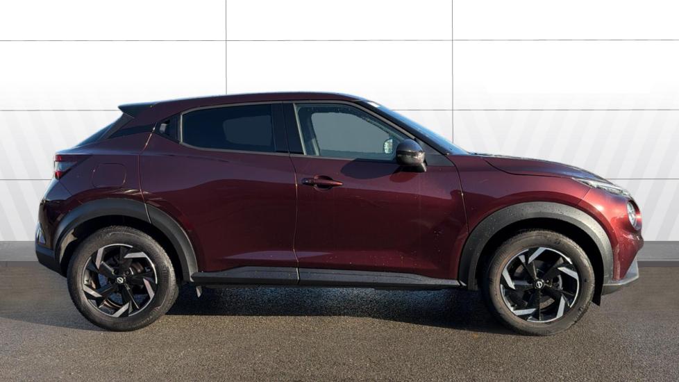 Nissan Juke 1.0 DiG-T 114 N-Connecta 5dr Petrol Hatchback - Image 5