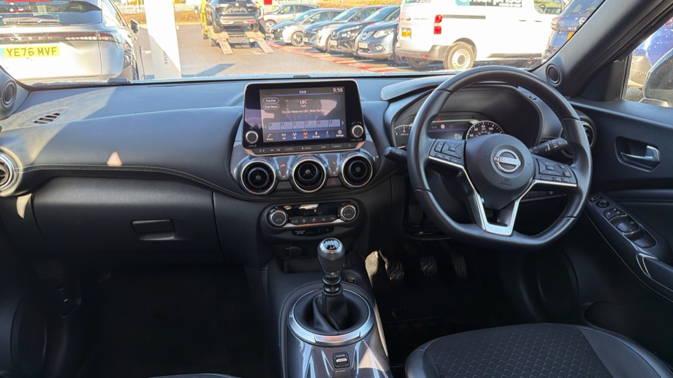 Nissan Juke 1.0 DiG-T 114 N-Connecta 5dr Petrol Hatchback - Image 10