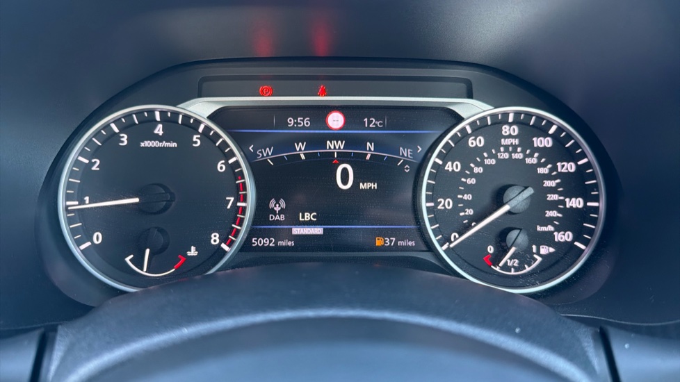 Nissan Juke 1.0 DiG-T 114 N-Connecta 5dr Petrol Hatchback - Image 18