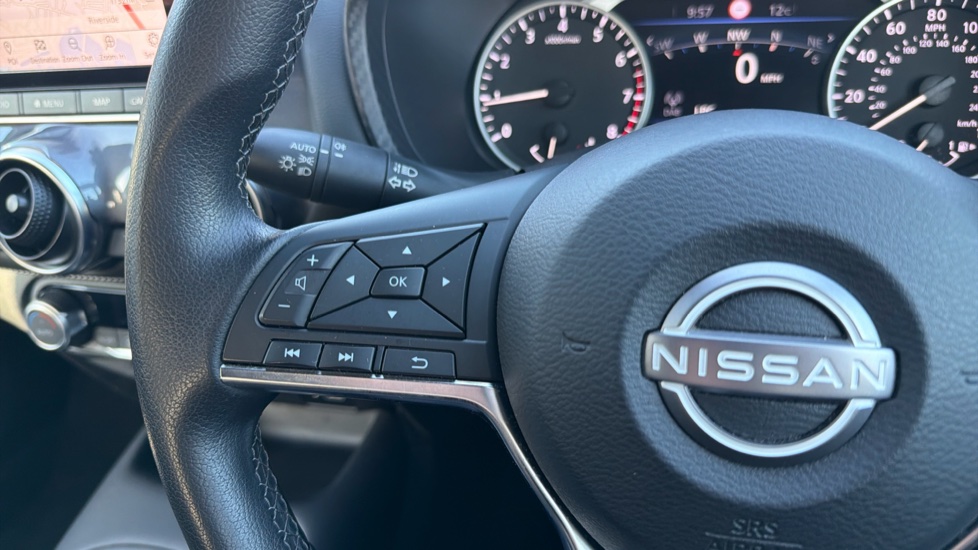 Nissan Juke 1.0 DiG-T 114 N-Connecta 5dr Petrol Hatchback - Image 31