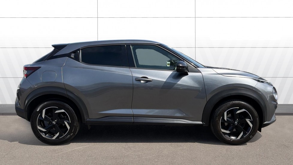 Nissan Juke 1.0 DiG-T 114 N-Connecta 5dr Petrol Hatchback - Image 5