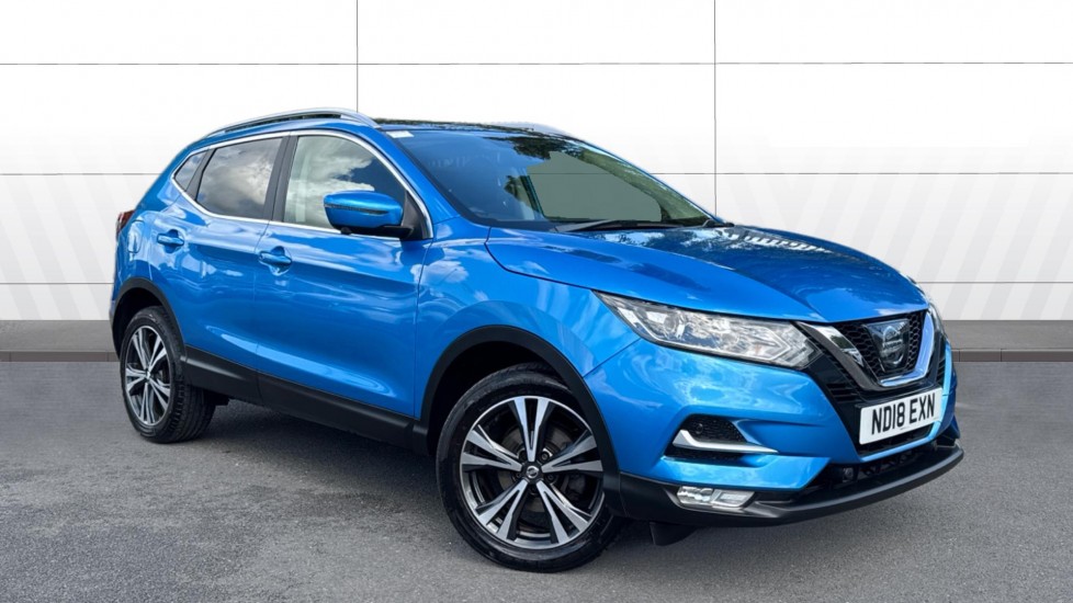 Nissan Qashqai 1.5 dCi N-Connecta 5dr Diesel Hatchback - Image 1