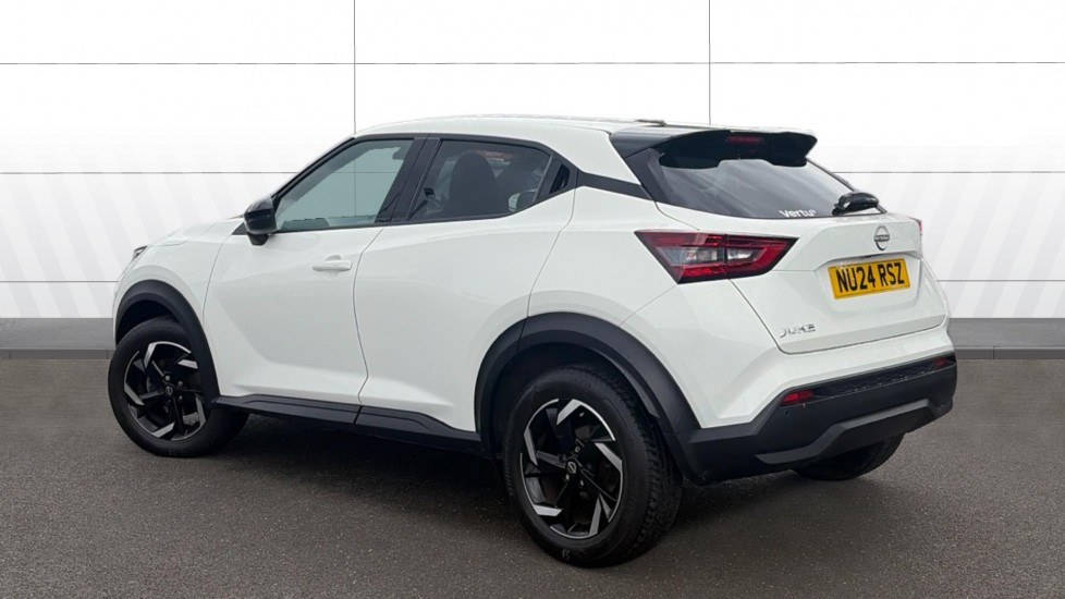 Nissan Juke 1.0 DiG-T 114 N-Connecta 5dr DCT Petrol Hatchback - Image 2