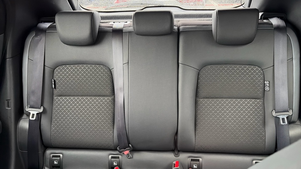 Nissan Juke 1.0 DiG-T 114 N-Connecta 5dr DCT Petrol Hatchback - Image 15