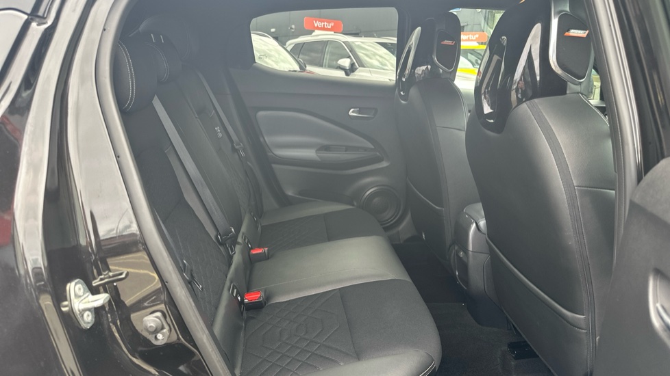 Nissan Juke 1.0 DiG-T Tekna 5dr DCT Petrol Hatchback - Image 16