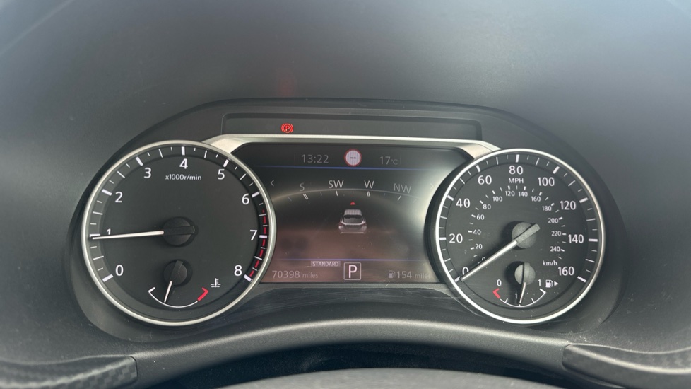 Nissan Juke 1.0 DiG-T Tekna 5dr DCT Petrol Hatchback - Image 18