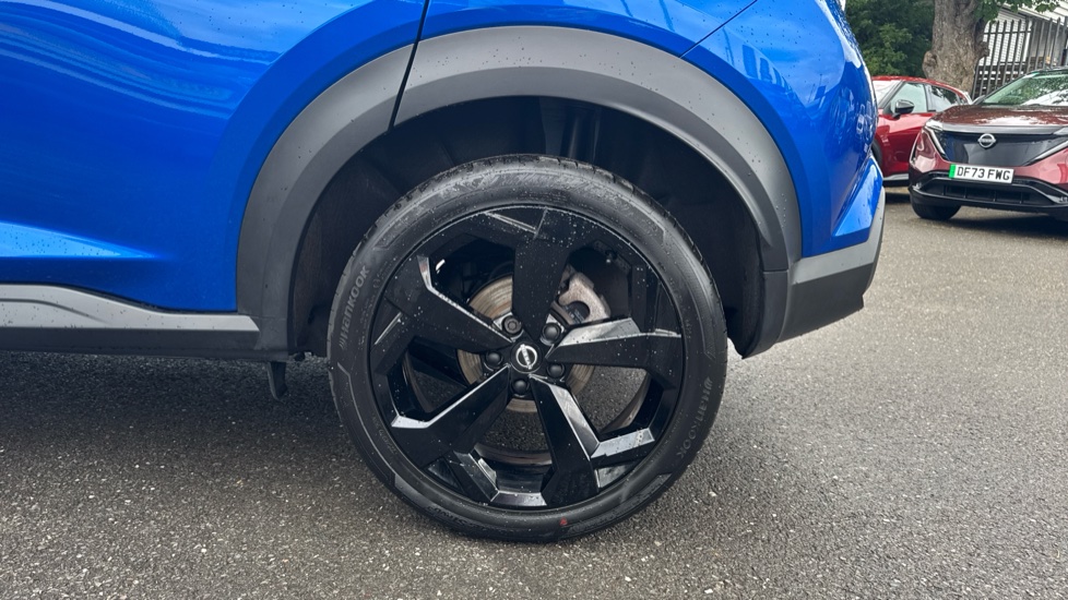 Nissan Juke 1.0 DiG-T Tekna 5dr Petrol Hatchback - Image 8