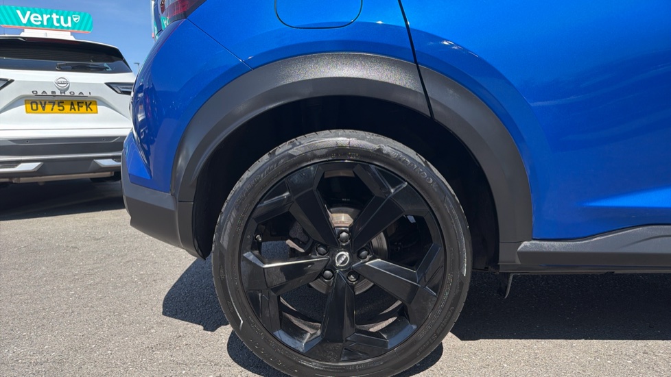Nissan Juke 1.0 DiG-T Tekna 5dr Petrol Hatchback - Image 7