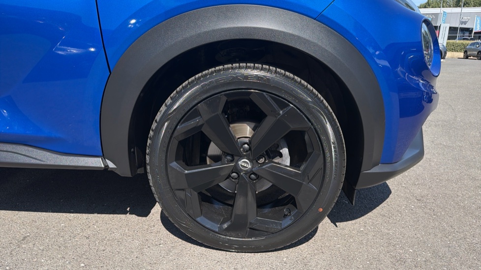 Nissan Juke 1.0 DiG-T Tekna 5dr Petrol Hatchback - Image 8