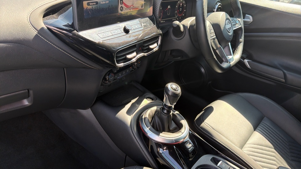 Nissan Juke 1.0 DiG-T Tekna 5dr Petrol Hatchback - Image 13