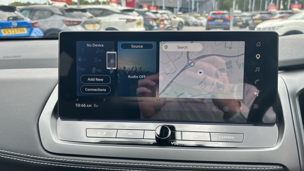 Nissan Qashqai 1.5 E-Power 205 N-Connecta [Glass Roof] 5dr Auto Hybrid Hatchback - Image 12