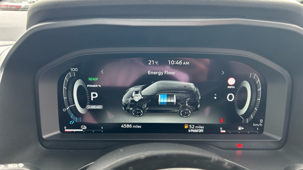 Nissan Qashqai 1.5 E-Power 205 N-Connecta [Glass Roof] 5dr Auto Hybrid Hatchback - Image 18