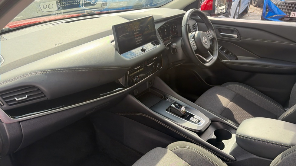 Nissan Qashqai 1.5 E-Power N-Connecta 5dr Auto Hybrid Hatchback - Image 9