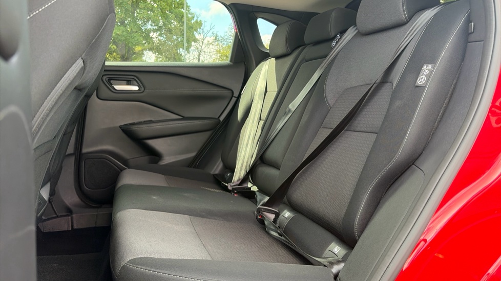 Nissan Qashqai 1.5 E-Power N-Connecta 5dr Auto Hybrid Hatchback - Image 16