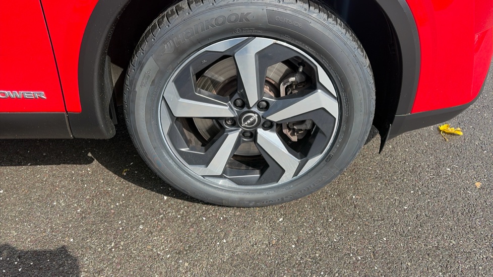 Nissan Qashqai 1.5 E-Power N-Connecta 5dr Auto Hybrid Hatchback - Image 39