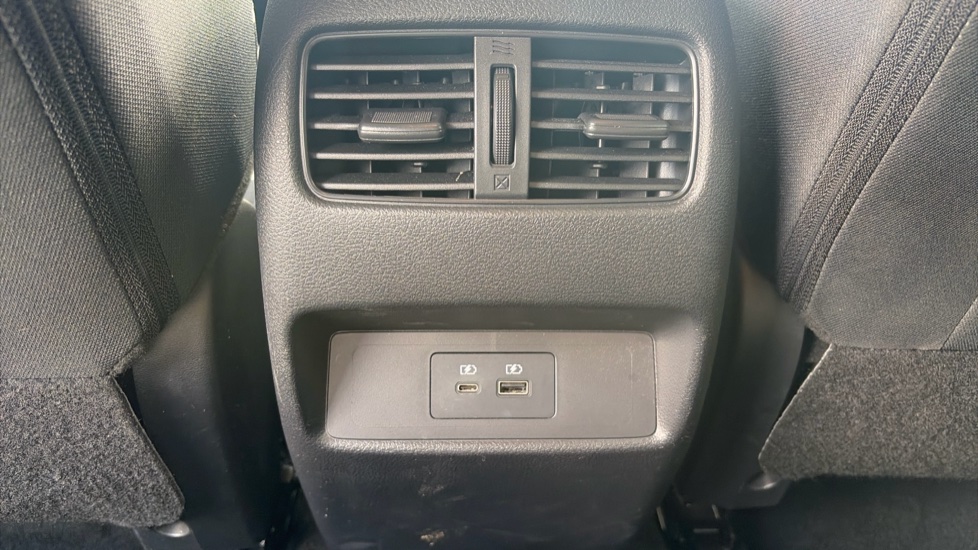 Nissan Qashqai 1.5 E-Power N-Connecta 5dr Auto Hybrid Hatchback - Image 46