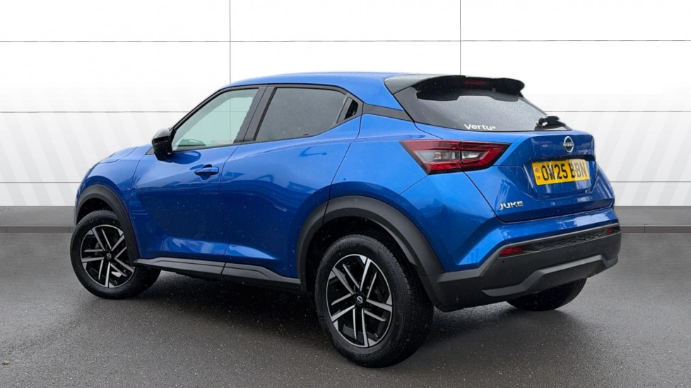 Nissan Juke 1.0 DiG-T N-Connecta 5dr Petrol Hatchback - Image 2