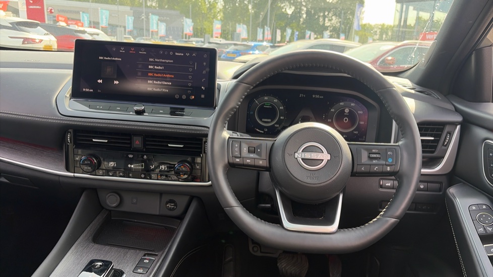 Nissan Qashqai 1.5 E-Power Tekna [Bose] 5dr Auto Hybrid Hatchback - Image 10
