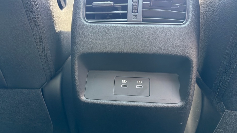 Nissan Qashqai 1.5 E-Power Tekna [Bose] 5dr Auto Hybrid Hatchback - Image 43