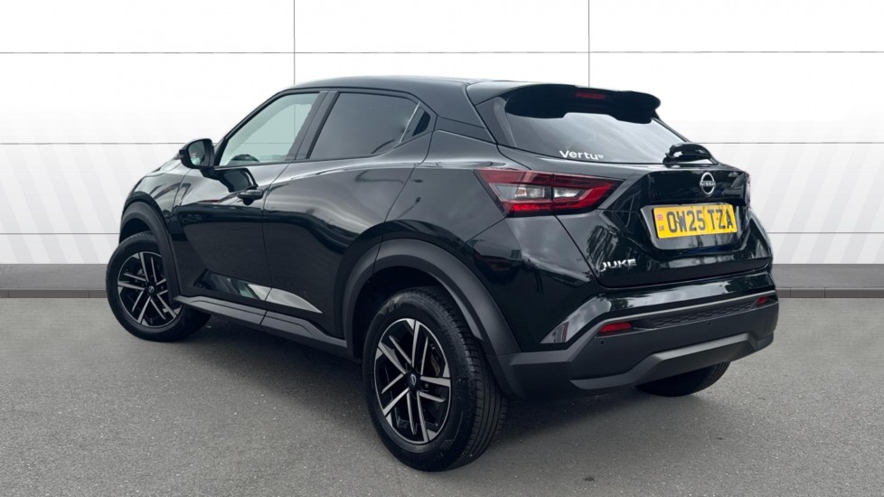 Nissan Juke 1.0 DiG-T N-Connecta 5dr Petrol Hatchback - Image 2