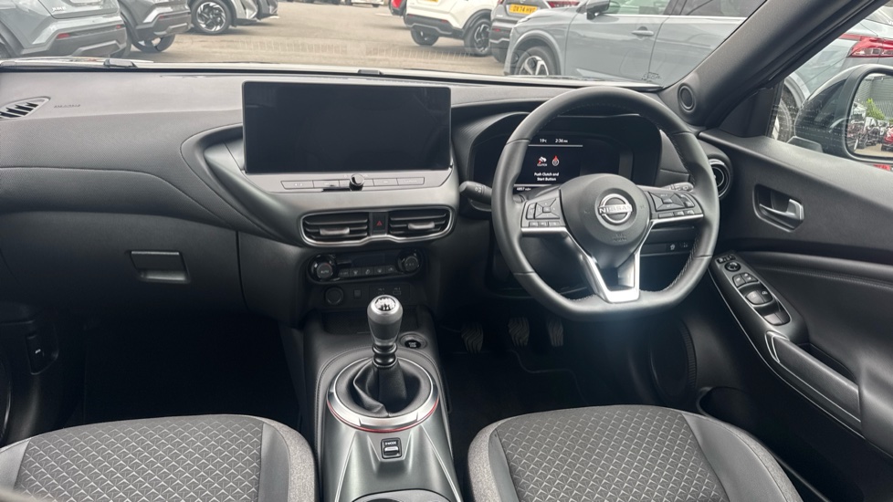 Nissan Juke 1.0 DiG-T N-Connecta 5dr Petrol Hatchback - Image 10
