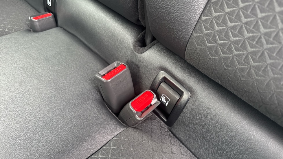 Nissan Juke 1.0 DiG-T N-Connecta 5dr Petrol Hatchback - Image 17