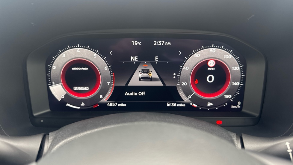 Nissan Juke 1.0 DiG-T N-Connecta 5dr Petrol Hatchback - Image 18