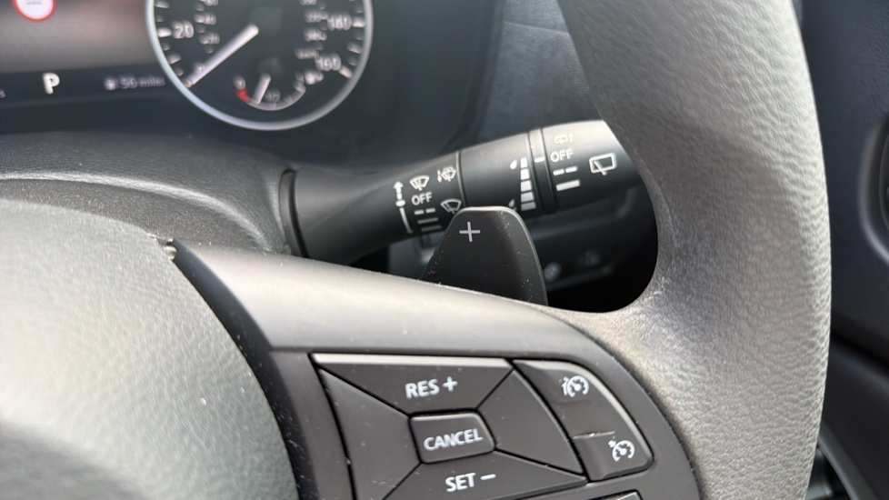 Nissan Juke 1.0 DiG-T Acenta Premium 5dr DCT Petrol Hatchback - Image 28