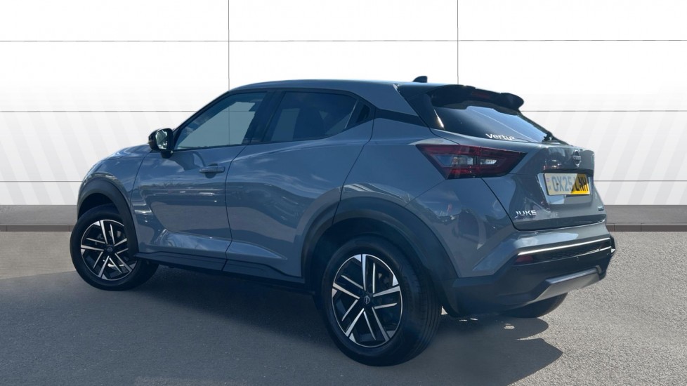 Nissan Juke 1.6 Hybrid N-Connecta 5dr Auto Hybrid Hatchback - Image 2