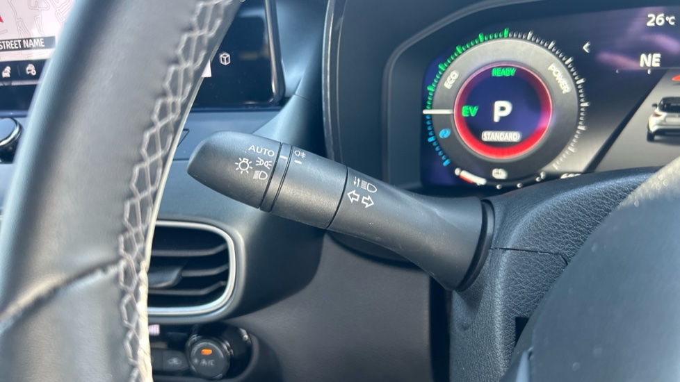 Nissan Juke 1.6 Hybrid N-Connecta 5dr Auto Hybrid Hatchback - Image 36