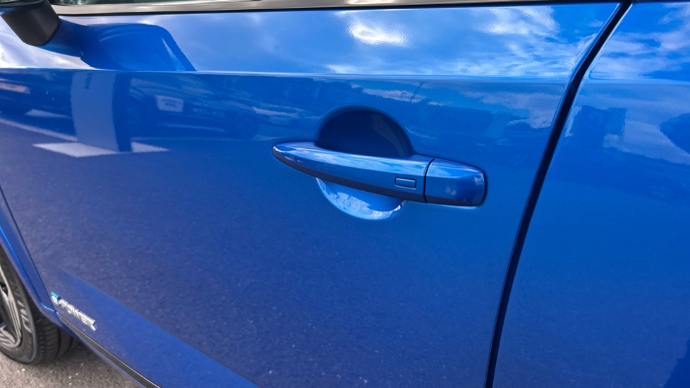 Nissan Qashqai 1.5 E-Power N-Design 5dr Auto Hybrid Hatchback - Image 27