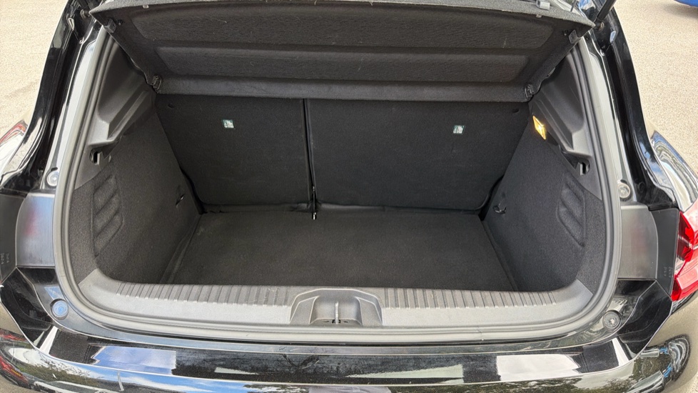 Renault Clio 1.0 TCe 90 RS Line 5dr Petrol Hatchback - Image 4