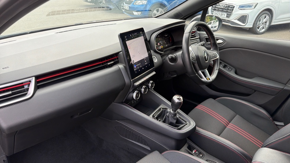 Renault Clio 1.0 TCe 90 RS Line 5dr Petrol Hatchback - Image 9