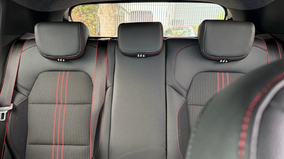 Renault Clio 1.0 TCe 90 RS Line 5dr Petrol Hatchback - Image 15