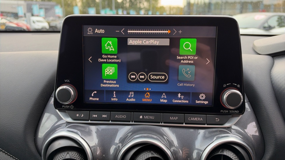 Nissan Juke 1.6 Hybrid N-Connecta 5dr Auto Hybrid Hatchback - Image 12