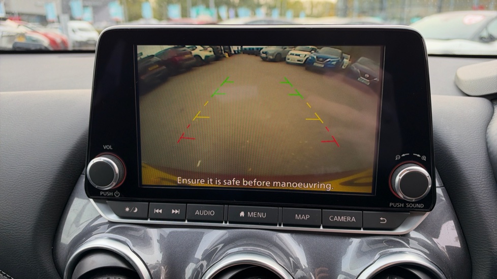 Nissan Juke 1.6 Hybrid N-Connecta 5dr Auto Hybrid Hatchback - Image 28