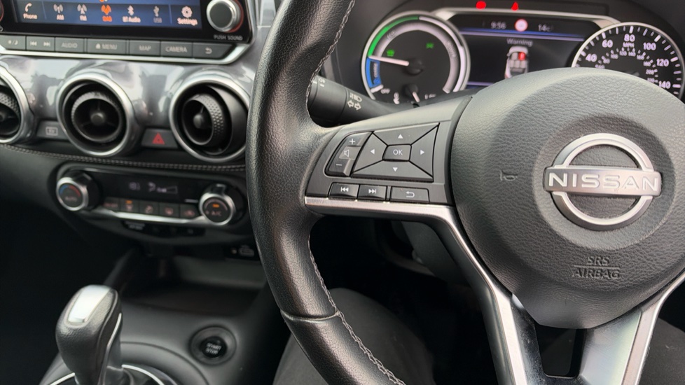 Nissan Juke 1.6 Hybrid N-Connecta 5dr Auto Hybrid Hatchback - Image 37