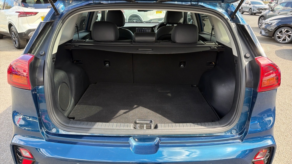 Kia Niro 1.6 GDi Hybrid 4 5dr DCT Hybrid Estate - Image 4