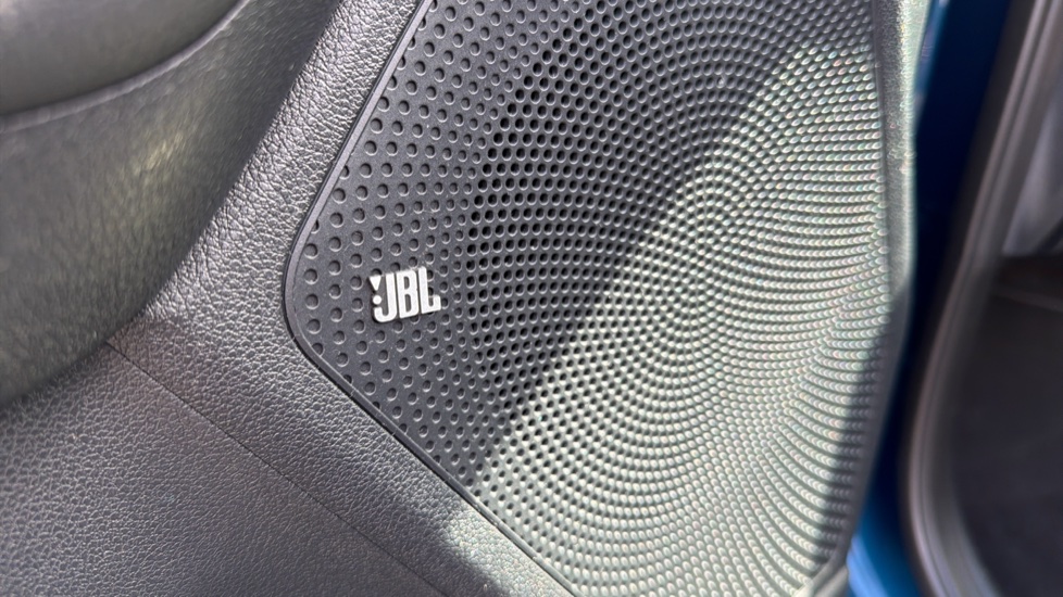 Kia Niro 1.6 GDi Hybrid 4 5dr DCT Hybrid Estate - Image 23